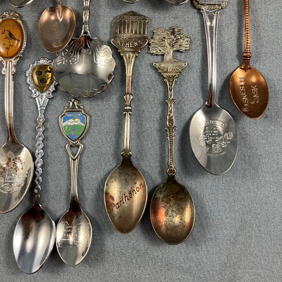 31 Vtg/Antique Collectible Souvenir Teaspoons Spoons Lot Commemorative Worldwide - Picture 2 of 10